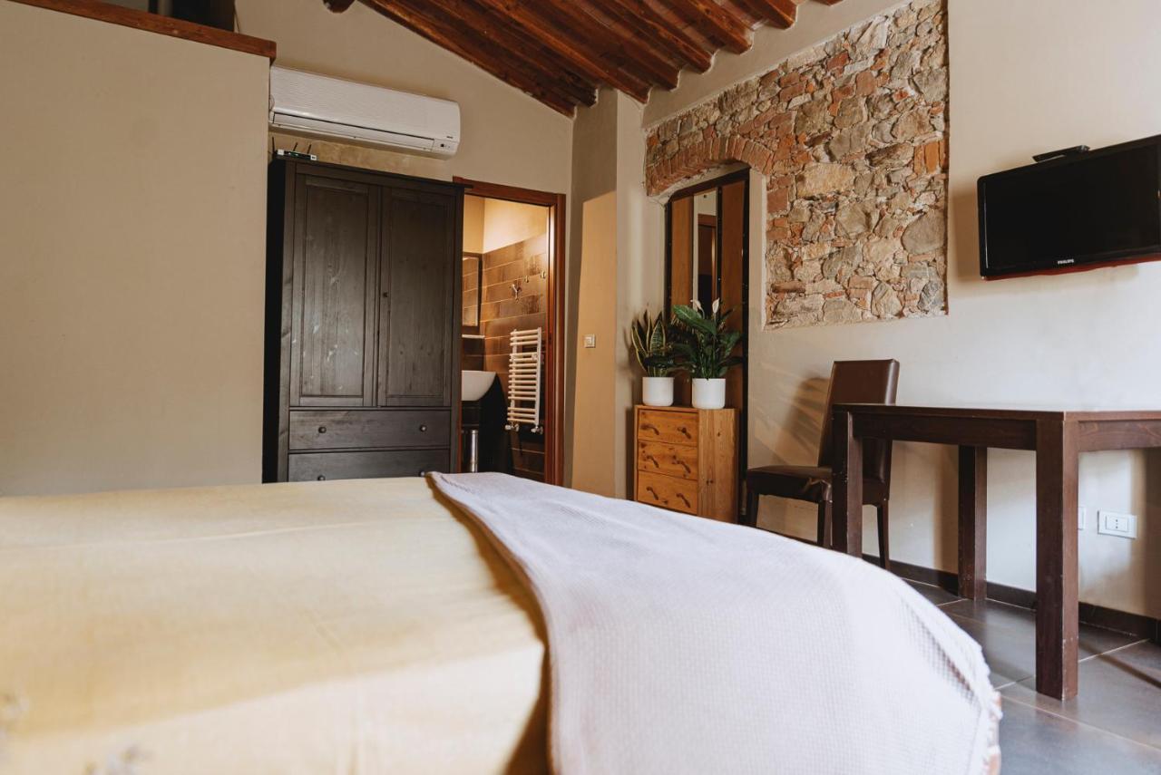 Un Angelo Alla Mia Tavola Sarzana Exterior foto